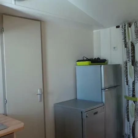 Les Charmettes Camping 4* - Mobil Standing
